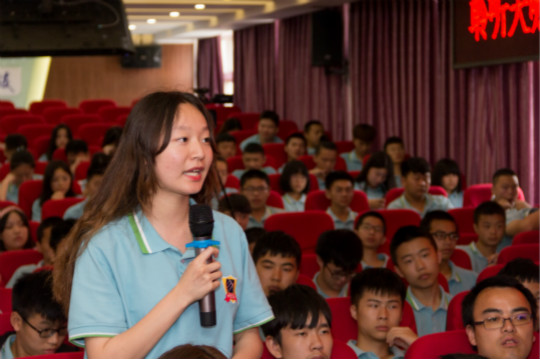 《老師來(lái)了》 未來(lái)已來(lái) 大咖帶你暢游VR虛擬世界