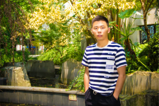 一條路走到底，用一顆創(chuàng)業(yè)赤子心來成全自己