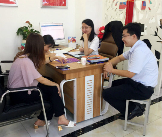 追夢的路上，姐妹攜手走進(jìn)四川新華