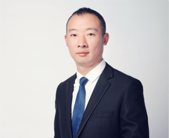 【載譽(yù)歸來】趙昌老師實(shí)至名歸榮獲“新華榮耀·桃李芬芳”獎(jiǎng)