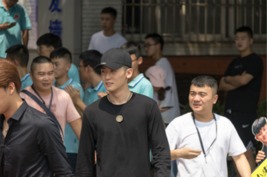 開(kāi)學(xué)季，你在學(xué)校遇到明星了嗎？