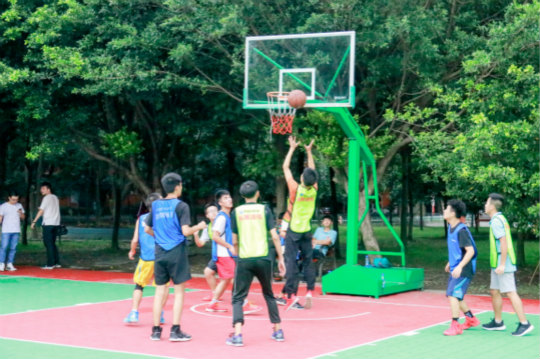 完美收官！四川新華籃球賽火力全開 決賽現(xiàn)場(chǎng)上演強(qiáng)強(qiáng)對(duì)決！