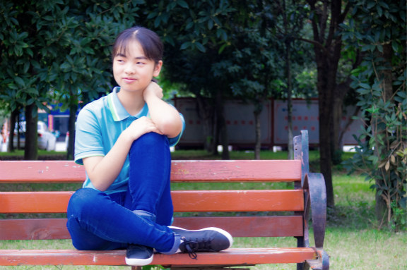 朝前看，看自己，也是風(fēng)景