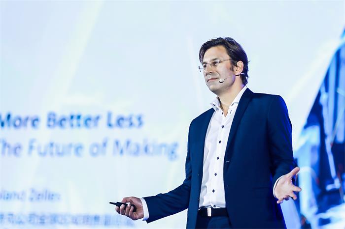 新華出席2018年ACAA教育峰會(huì)，并榮獲“精誠合作獎(jiǎng)”