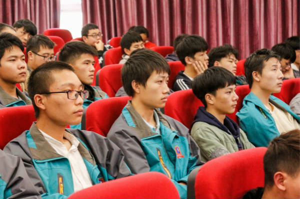 職場新人：成就職業(yè)生涯的十個(gè)習(xí)慣（一）