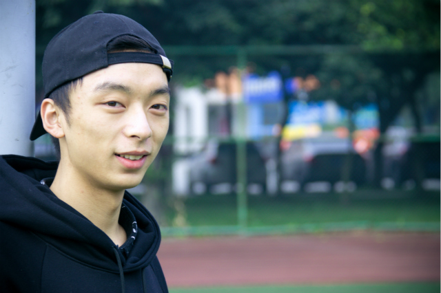 頂著家人反對，我毅然決然選擇了電競專業(yè)