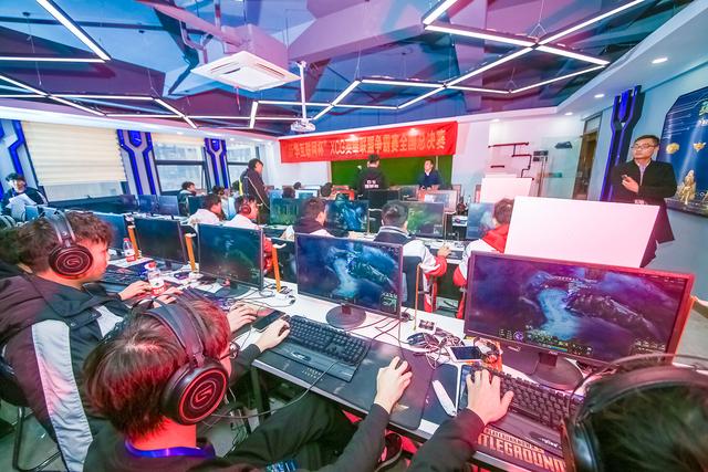 “新華互聯(lián)網(wǎng)杯”XCG英雄聯(lián)盟爭(zhēng)霸賽全國(guó)總決賽全面出擊！