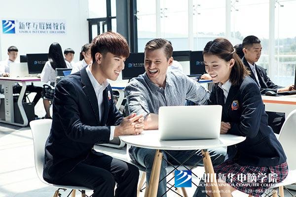 央視關(guān)注新華模式，新華互聯(lián)網(wǎng)科技連續(xù)登陸央視