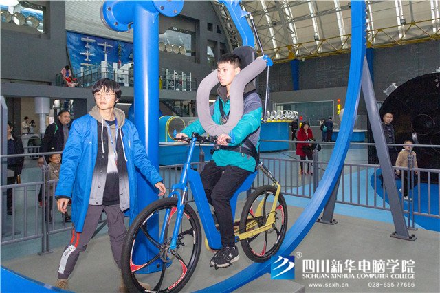 走進(jìn)四川科技館，感受科技魅力|科技館研學(xué)游