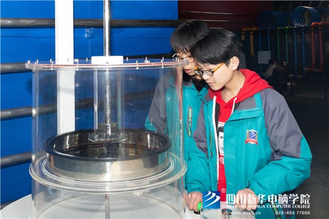 走進(jìn)四川科技館，感受科技魅力|科技館研學(xué)游