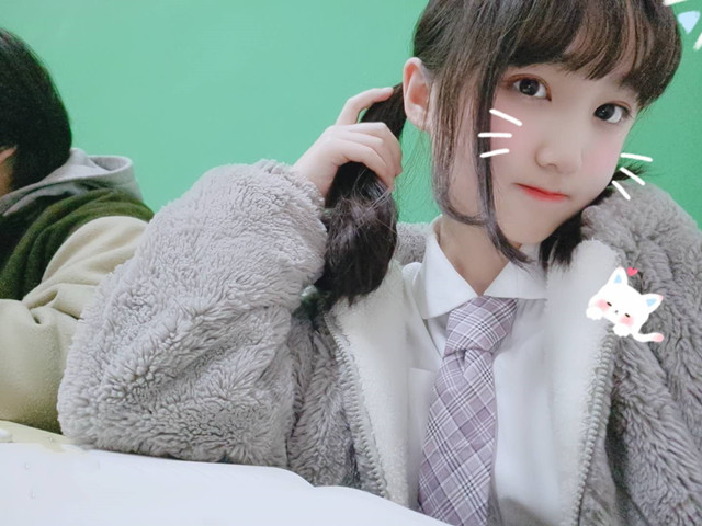 #三月女人天，陽(yáng)光少女節(jié)#為你歡喜的她投上一票