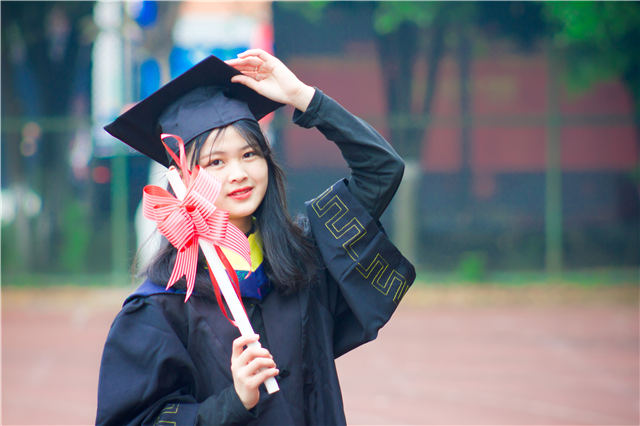 最美畢業(yè)季|此去繁花似錦，歸來仍是少年！