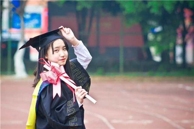 最美畢業(yè)季|此去繁花似錦，歸來仍是少年！