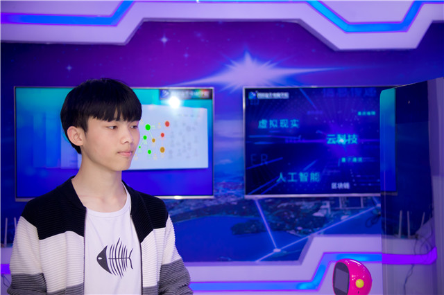 誰(shuí)說(shuō)熱愛(ài)游戲動(dòng)漫不能青春熱血？