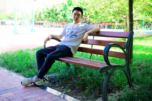 輟學(xué)路上，重拾希望與未來不期而遇