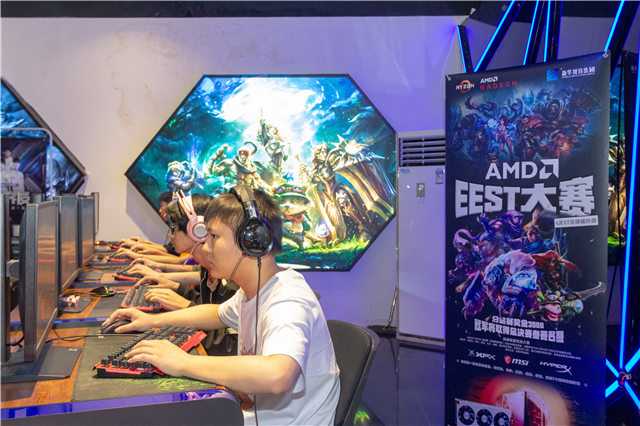 EEST《英雄聯(lián)盟》全國競技大賽成都站，冠軍花落誰家？