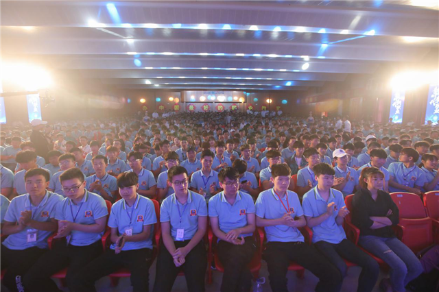 “新時代·新職業(yè)”新華互聯(lián)網科技五大專業(yè)特色共建學院發(fā)布暨產教融合發(fā)展