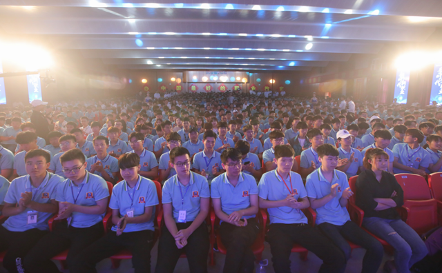 新華互聯(lián)網(wǎng)科技五大特色專業(yè)共建學(xué)院解讀：為新時代創(chuàng)技能人才打造最好的成