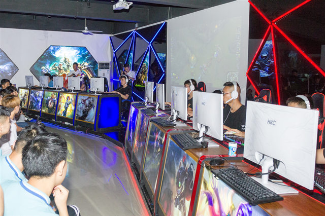 「電競(jìng)少年 C位出道」韓國(guó)游學(xué)“超凡之旅”了解下？