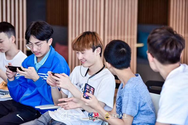 「電競(jìng)少年 C位出道」韓國(guó)游學(xué)“超凡之旅”了解下？