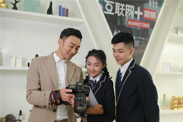 2019哪些專業(yè)好就業(yè)，讓新專業(yè)發(fā)布會(huì)告訴你！