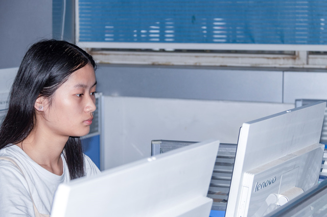 在校學(xué)習(xí)不到一年，半年收入6W+,她們是如何做到的？