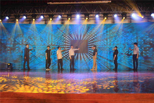 新華電腦學(xué)校的專業(yè)怎么樣，能緊跟市場需求嗎？