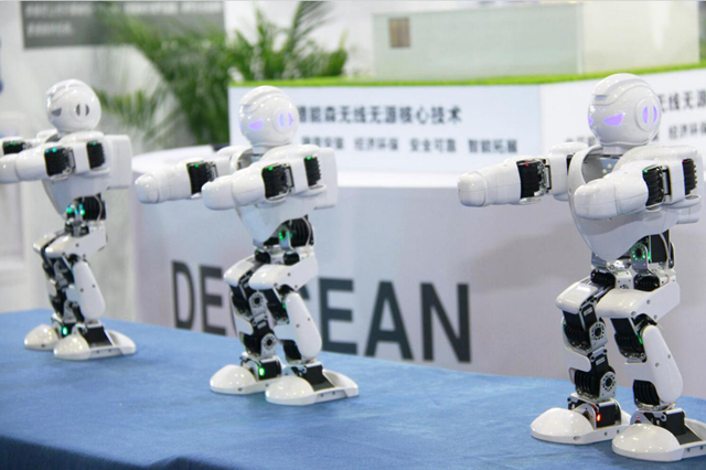 專業(yè)解析|看新華學(xué)子如何在校企聯(lián)盟下就業(yè)突圍！