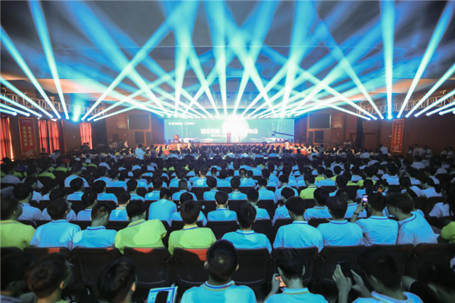 百家名企進校園 實戰(zhàn)打造強未來