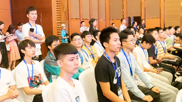 聚焦第十七屆軟洽會，學互聯(lián)網軟件大有可為