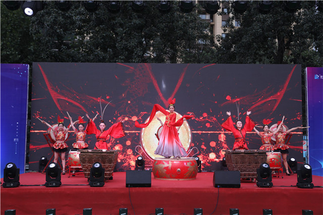 新華·華為“產(chǎn)教融合·項(xiàng)目共建”發(fā)布暨ACAA全國(guó)總決賽頒獎(jiǎng)典禮隆重舉行