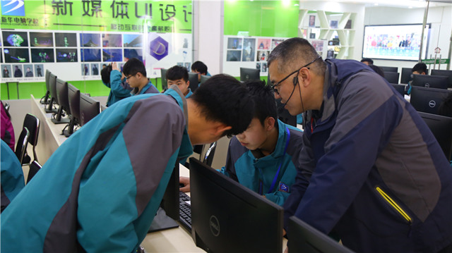 【教師節(jié)特輯】軟件開(kāi)發(fā)項(xiàng)目導(dǎo)師導(dǎo)師劉生萬(wàn)