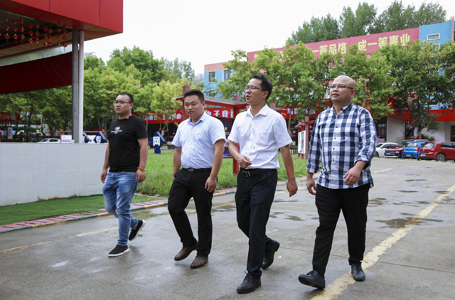 創(chuàng)業(yè)故事：我想把家鄉(xiāng)的少數(shù)民族文化帶出深山