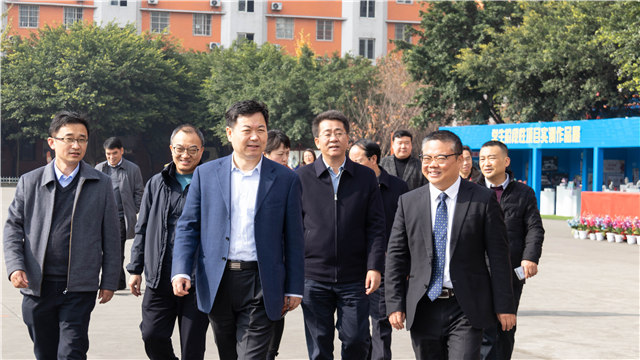 國(guó)家退役軍人事務(wù)部蒞臨四川新華調(diào)研指導(dǎo)工作