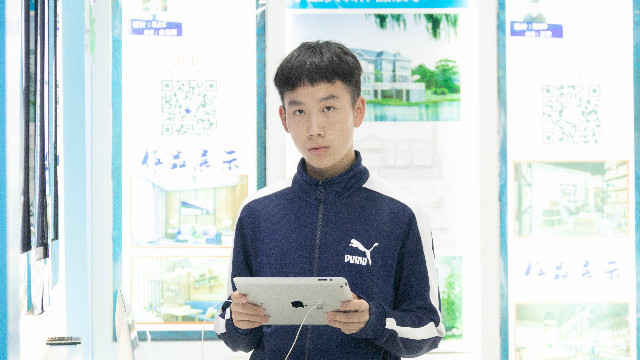 不愿荒廢青春，我來新華開啟新人生