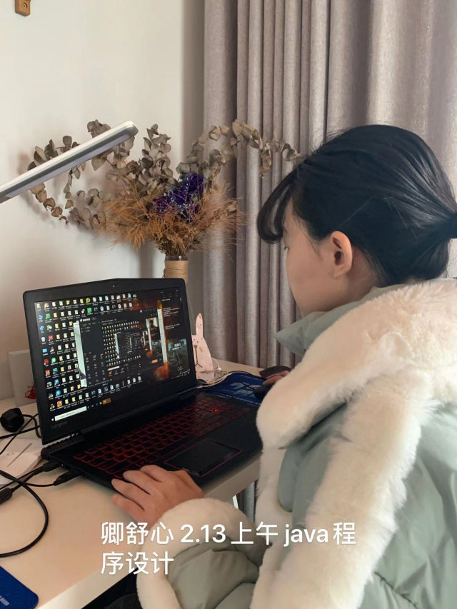 戰(zhàn)“疫”期間，新華的師生們在做什么？