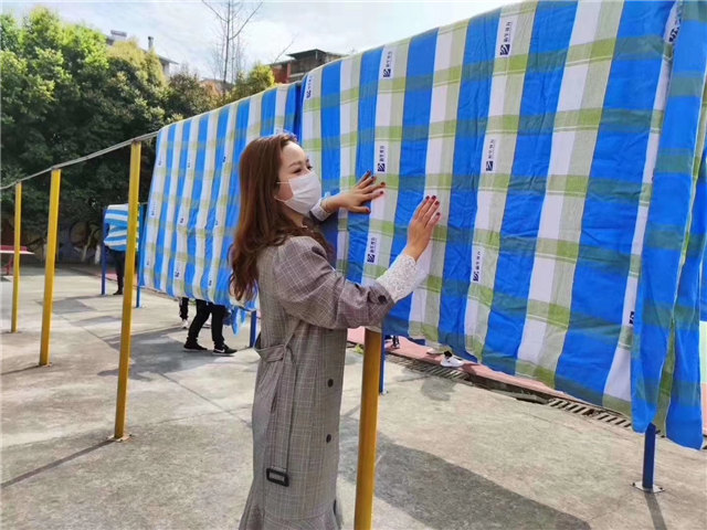 暖心！這群老師在學生返校前干了這件事