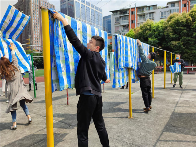 暖心！這群老師在學生返校前干了這件事