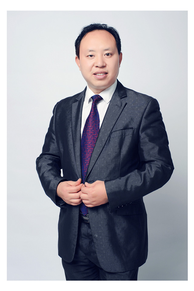 【優(yōu)秀教師專訪】做學(xué)生成長成才的引路人