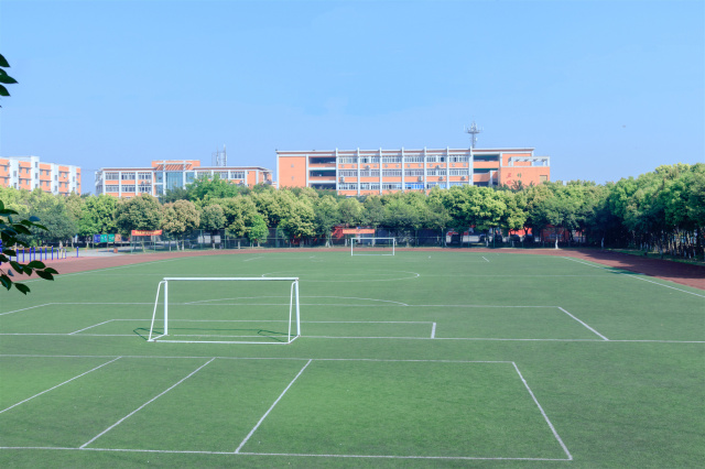 【專業(yè)答疑】高鐵VS航空學什么好?