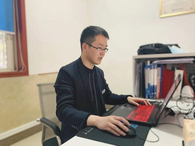 【線上教學(xué)】肖恒：不忘初心，堅(jiān)守崗位