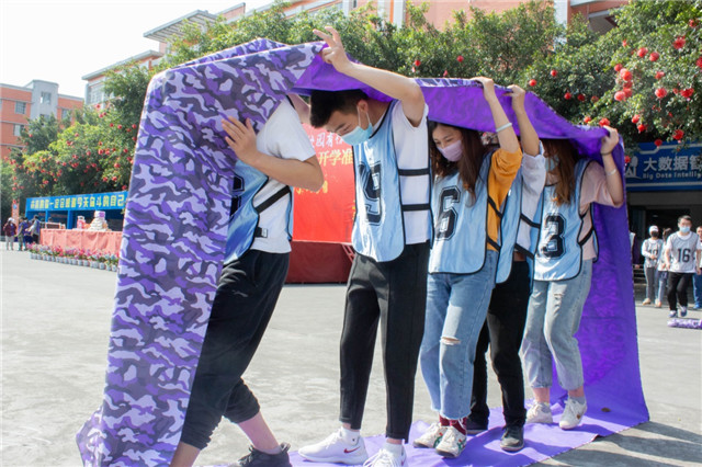 四川新華開學(xué)準(zhǔn)備破冰行動(dòng)火熱來襲