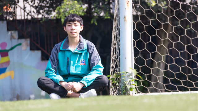 三人結(jié)伴來新華，老朋友再做新同學(xué)！