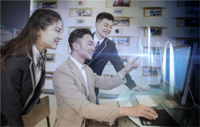 【媒體關(guān)注】新華電腦開展百日免費線上技能培訓