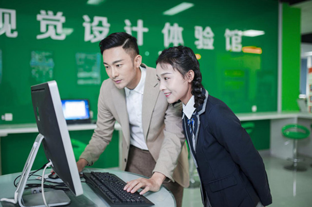 新華電腦發(fā)放百萬技能教育補貼金