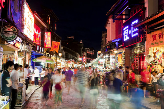 互聯(lián)網(wǎng)巨頭們的地?cái)偁?zhēng)奪戰(zhàn)