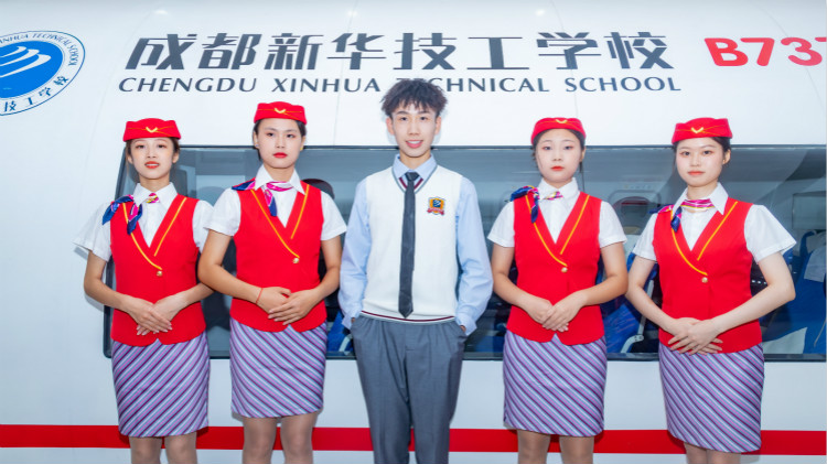 航空服務(wù)與高級(jí)行政專業(yè)未來(lái)發(fā)展前景怎么樣？