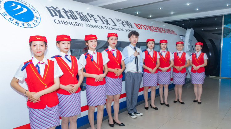 航空服務(wù)與高級(jí)行政專業(yè)未來(lái)發(fā)展前景怎么樣？