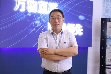 愛與責任、匠心育人 ▎新華十大匠師，有你認識的嗎？