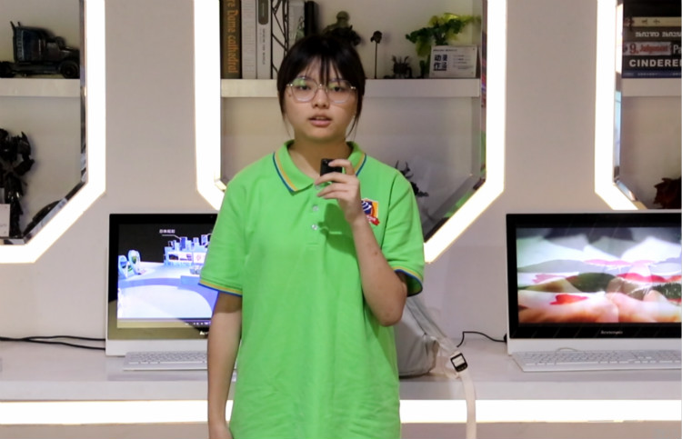 轉(zhuǎn)學(xué)來(lái)新華，青春在這里綻放！